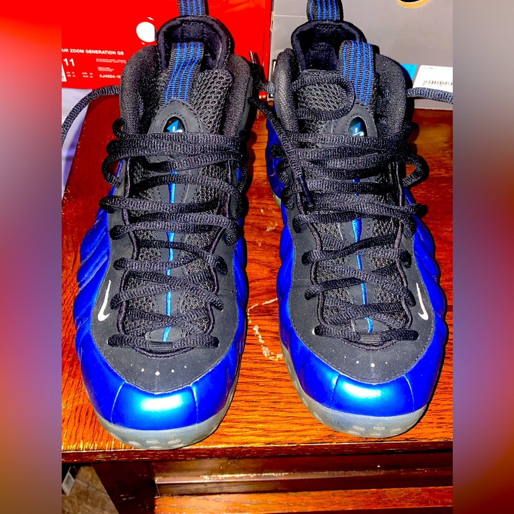 Nike Foamposite one “Penny Hardaway” retro OG colorway. VNDS worn 2-3 times.